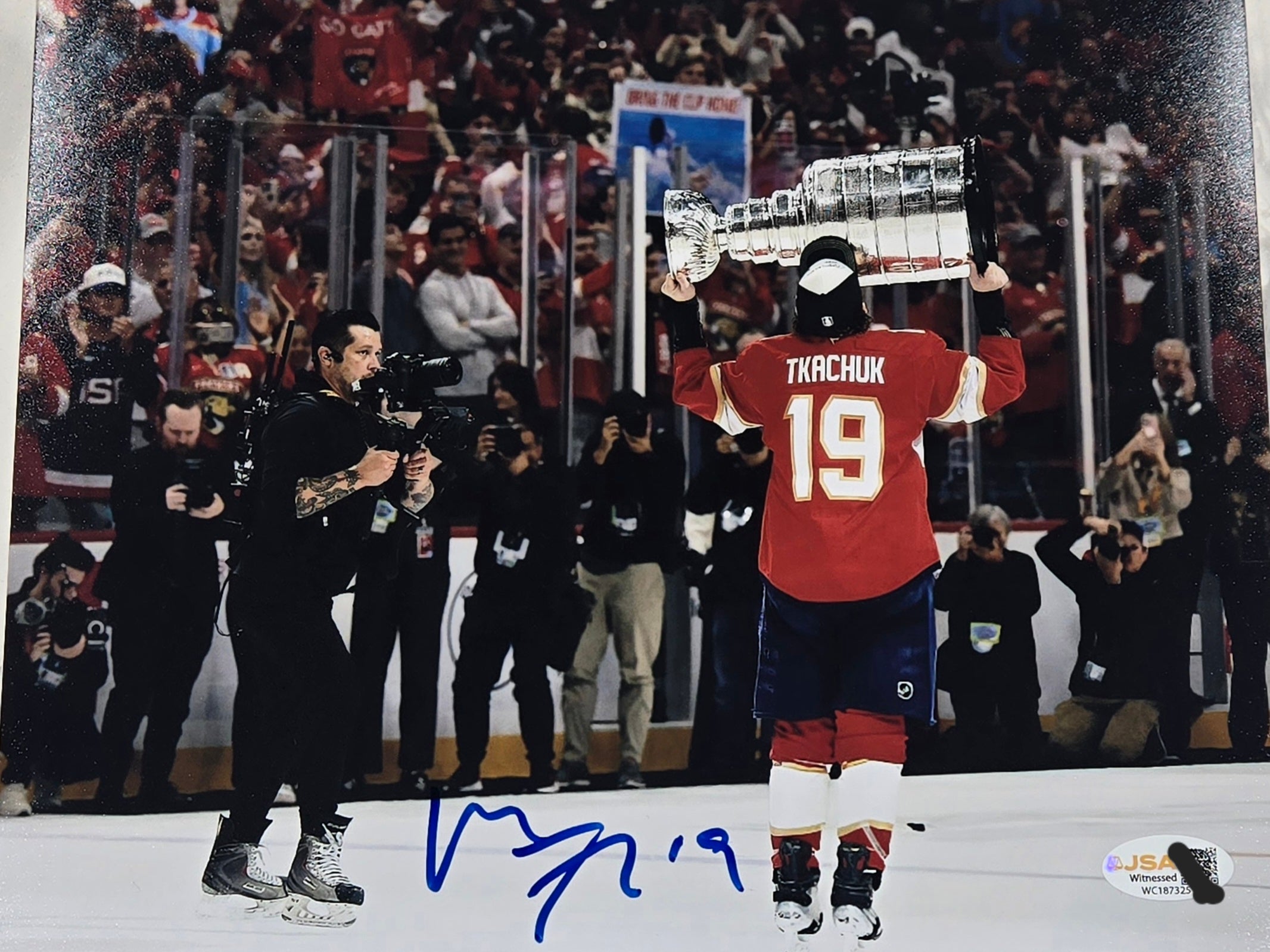 Florida Panthers Matthew Tkachuk 8"X10" Autographed Photo w/JSA