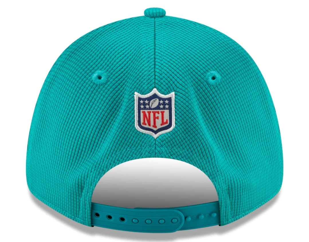 Miami Dolphins New Era 2021 Sideline Throwback 9Forty Adjustable Stretch-Snap Hat - Aqua