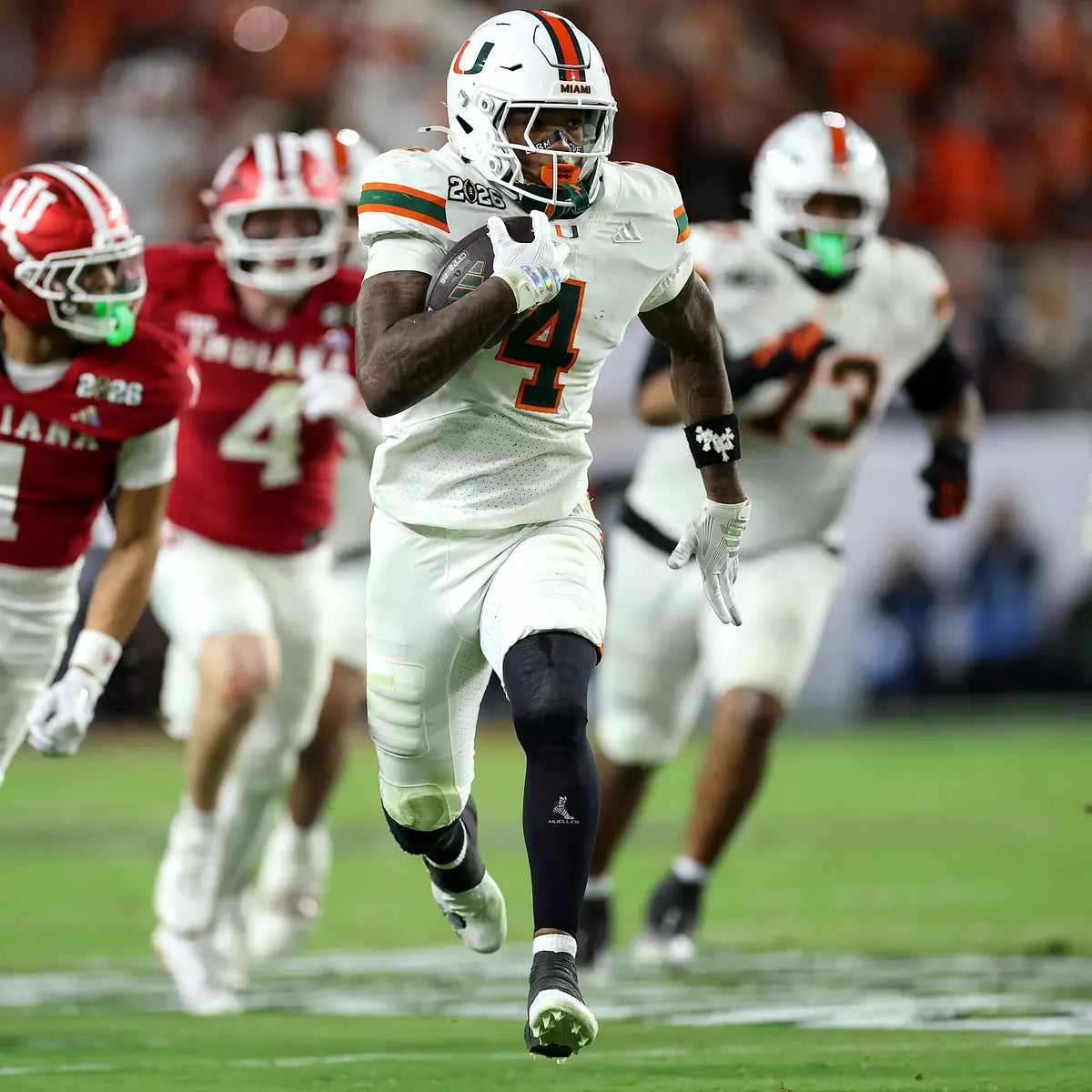 Miami Hurricanes Offense Fights Back In Final SCRIMMAGE Of Training Camp