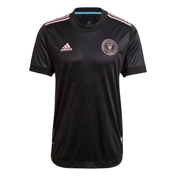 GU9715_APP_photo_front_white_6